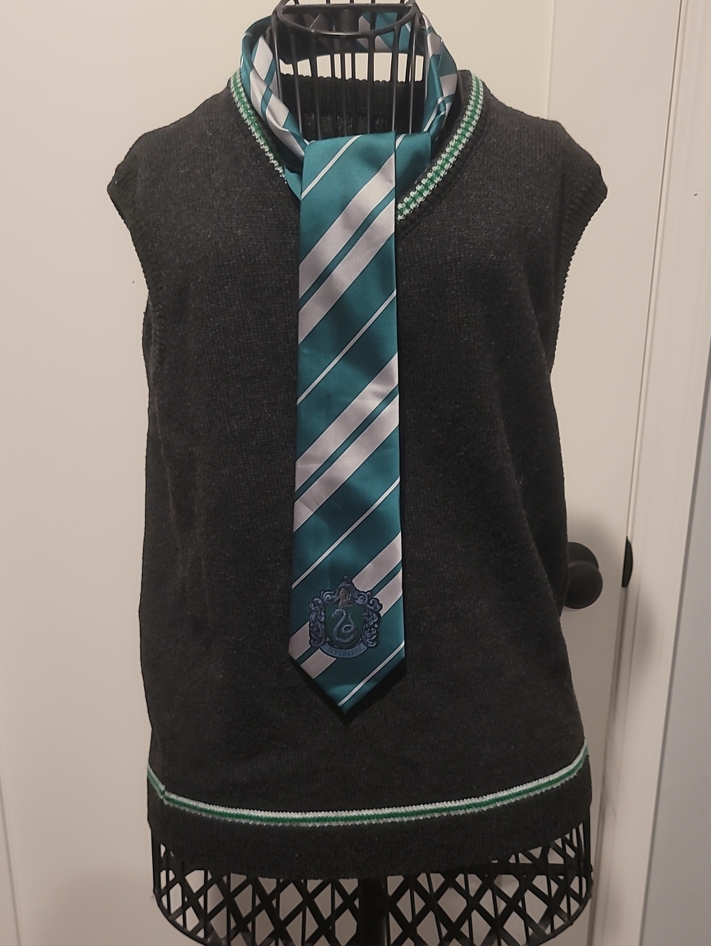 Harry Potter Sweater/tie